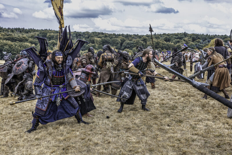 ES7B4840-LR-final-copyright