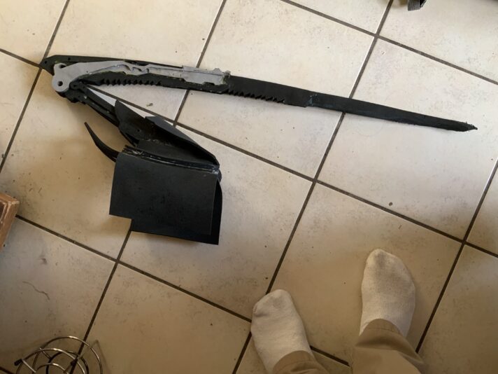 DC704DC0-1B86-425B-B0BF-A7A0B223F836