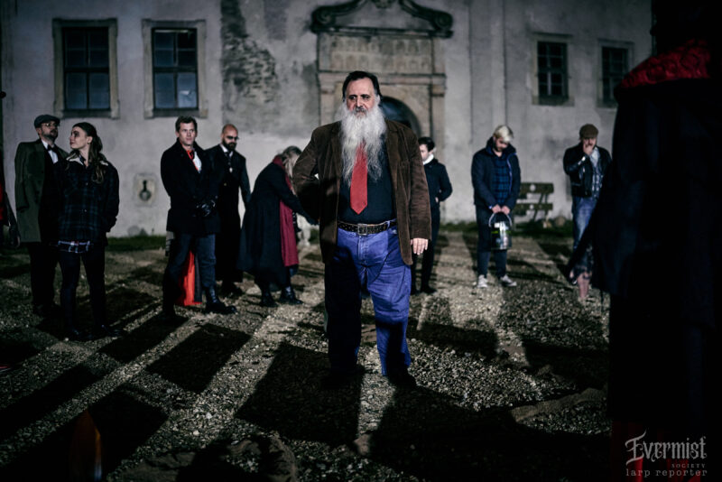 larp.reporter_6363_7IV03246